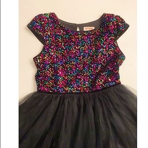 Girl Dressy Dress- Super Cute! Worn once!